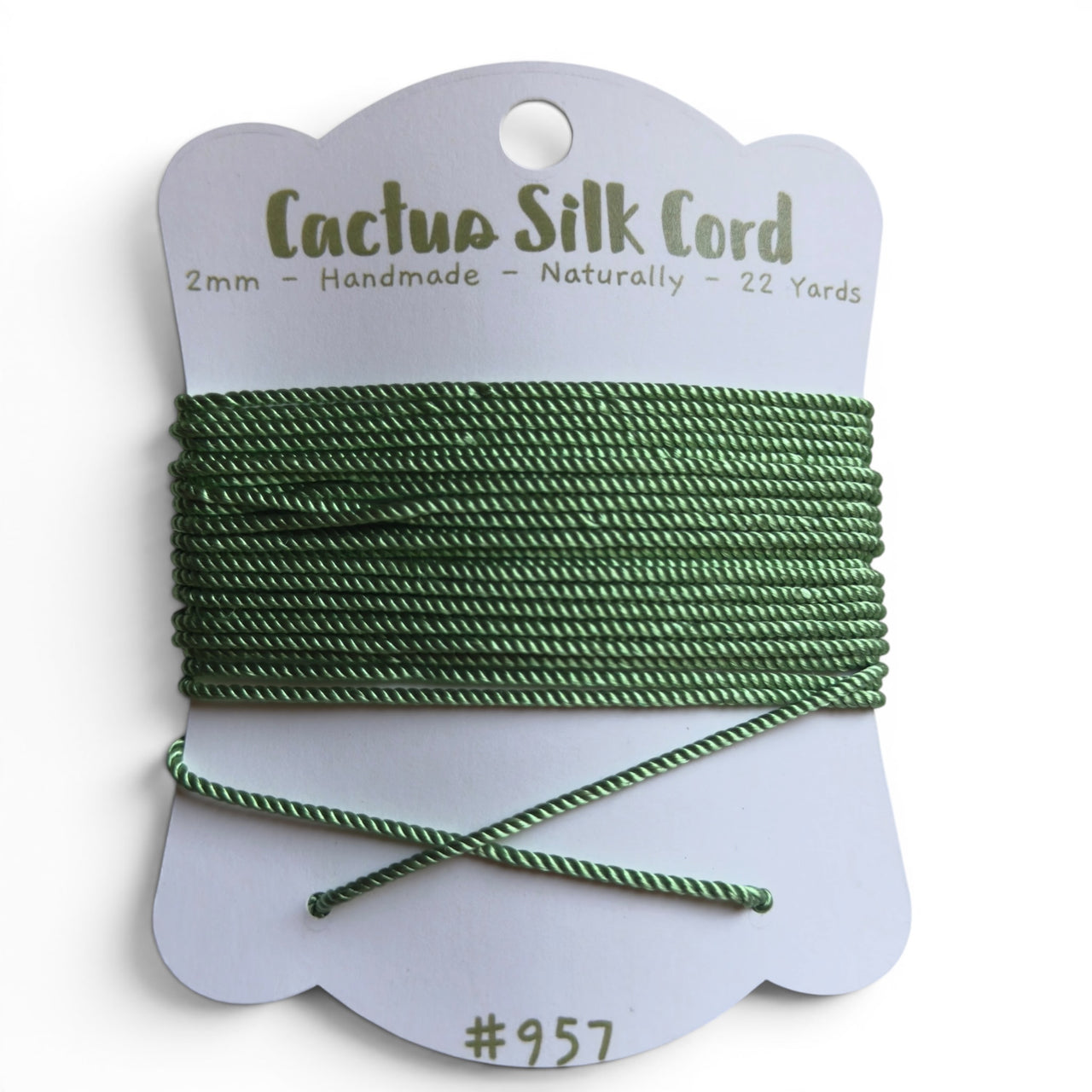 Medium Green, Cactus silk Handspun cord 100% Natural 1 mm : 957